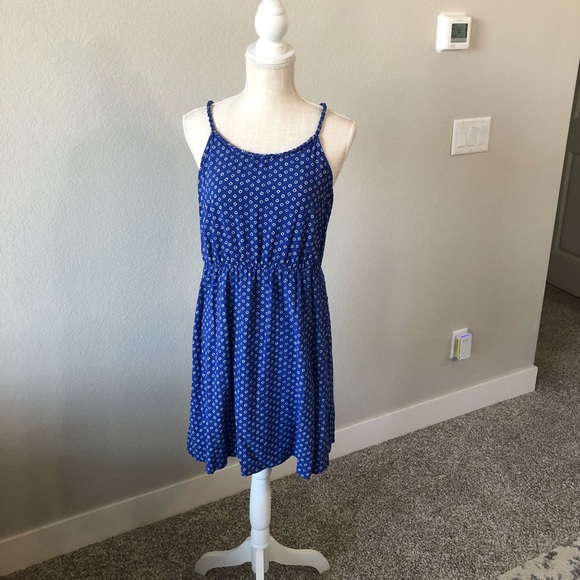 Dress size Medium - Picture 2 of 13